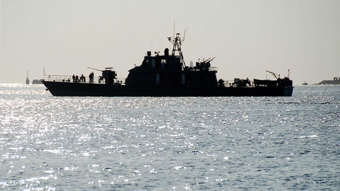 Tàu hải quân Iran. Ảnh: Reuters