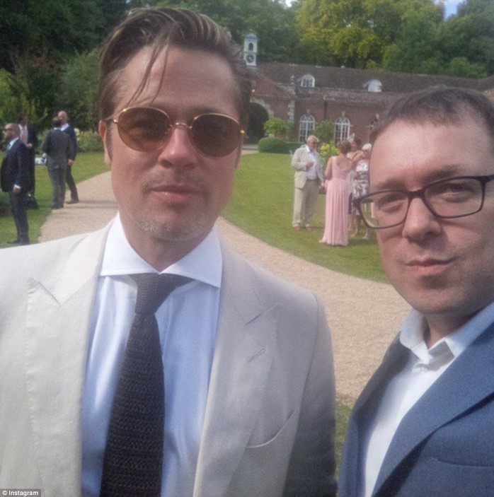 Brad Pitt tham dự đám cưới