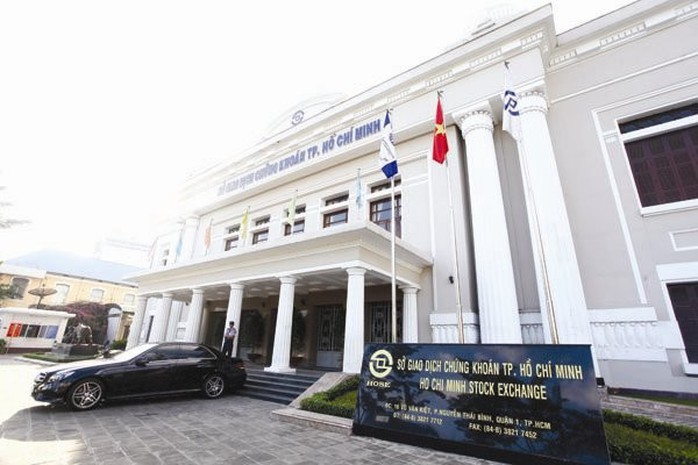 “Chợ chứng khoán” Hose đã được nhen nhóm, gầy dựng từ hai bàn tay trắng kinh nghiệm, nhưng lại tràn đầy nhiệt huyết và niềm tin về sự đi lên của kinh tế Việt Nam. Ảnh: Minh Khuê