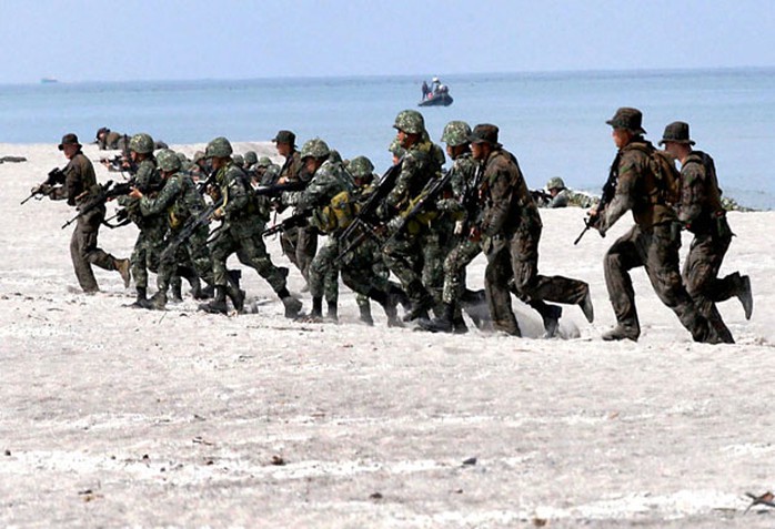 Quân đội Mỹ và Philippines tập trận năm 2014. Ảnh: Philstar