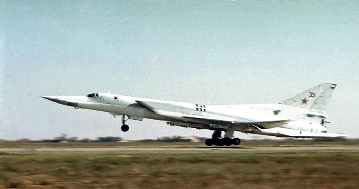 Máy bay chiến lược ném bom siêu thanh tầm xa Tu-22M3. Ảnh: AP