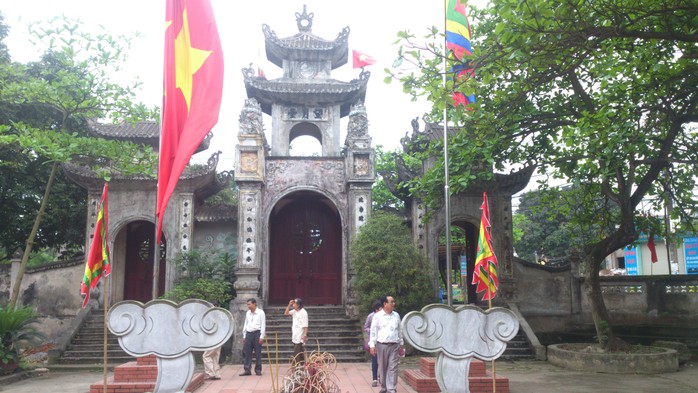 Đền thờ Hoàng thái hậu Ỷ Lan ở làng Như Quỳnh, tỉnh Hưng Yên