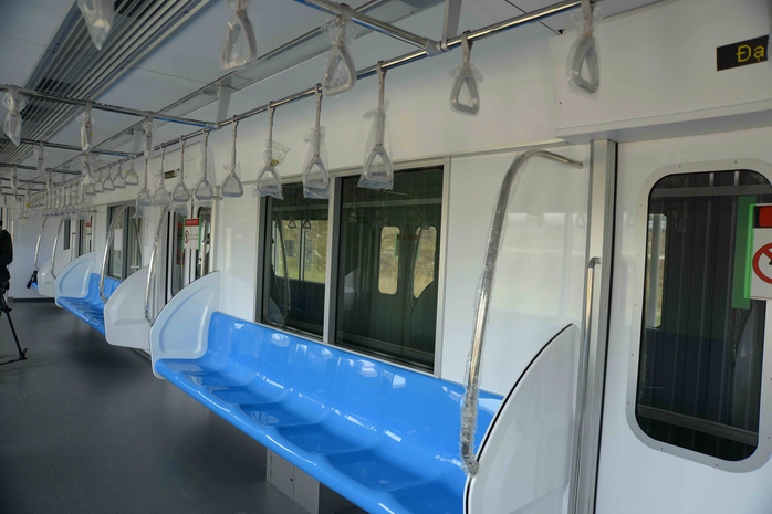 Mô hình tàu metro sẽ được trưng bày để các sở - ngành, nhà khoa học và người dân tham quan Ảnh: Hải Liên
