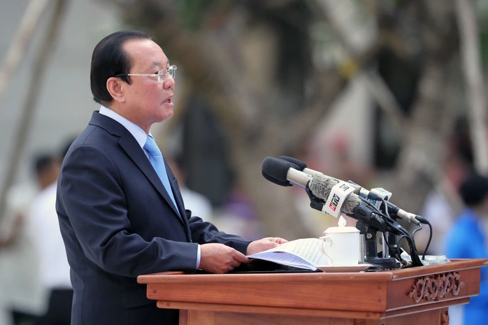 Bí thư Thành ủy TP HCM Lê Thanh Hải phát biểu tại lễ khánh thành Tượng đài Chủ tịch Hồ Chí Minh