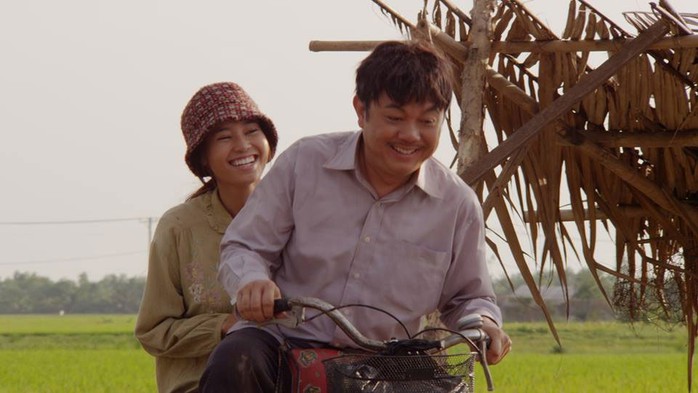 Diễn viên Chí Tài và Ninh Dương Lan Ngọc trong phim Trúng số. (Ảnh do đoàn phim cung cấp)
