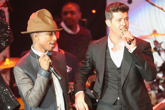 Pharrell Williams và Robin Thicke phải bồi thường 7,4 triệu USD vì đạo nhạc Ảnh: REUTERS