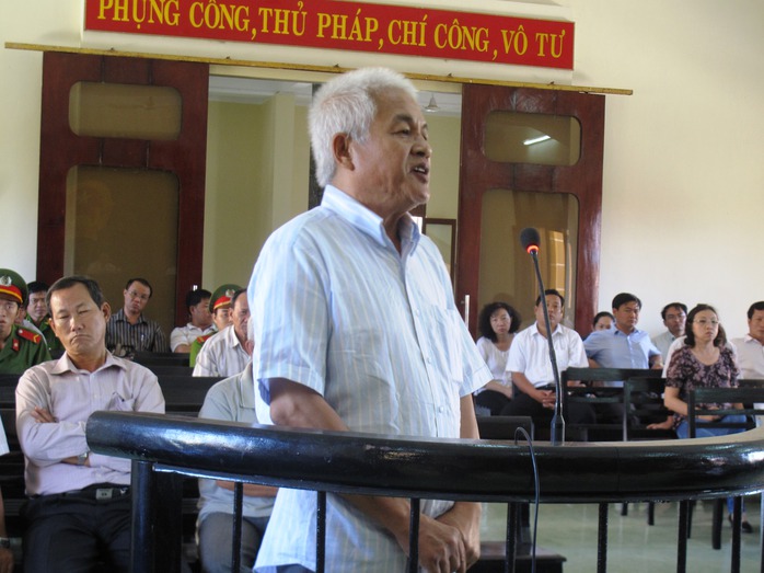 Bị cáo Nguyễn Minh phủ nhận Công ty Đại Lộc là sân sau và việc mua bán vải khống