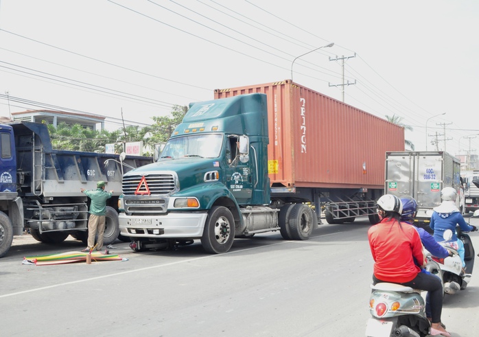 Hiện trường vụ tai nạn thương tâm