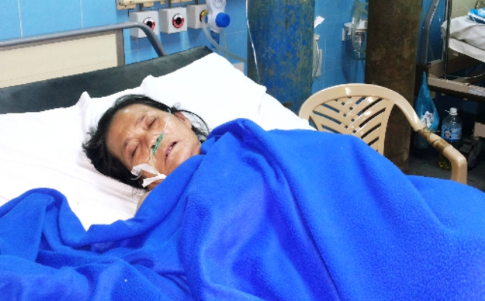 Cụ bà Phan Thị Lộc đã được cứu sống thành công khi được bác sĩ cắt bỏ hết 1,8m đoạn ruột non do hoại tử nặng. Ảnh: Long Nhật