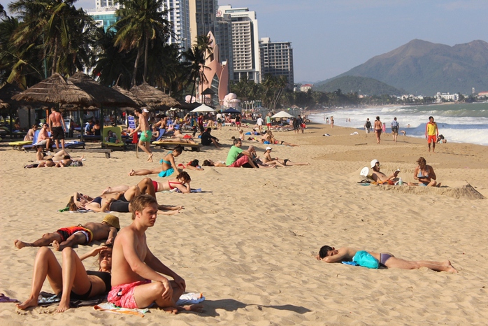 Bãi biển Nha Trang đã được Tập đoàn Dewan đăng ký độc quyền tên gọi Phoenix Beach- ảnh K.Nam