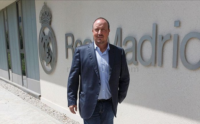 HLV Benitez đã có mặt tại Real để chuẩn bị cho buổi ra mắt