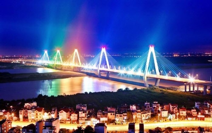 Đề xuất bắn pháo hoa tại cầu Nhật Tân để biến đây thành điểm đến văn hóa, du lịch của Thủ đô Hà Nội