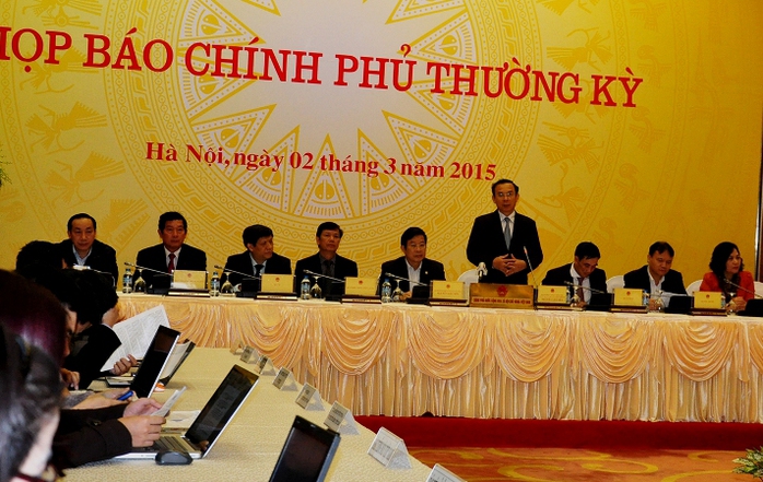Chủ nhiệm VPCP Nguyễn Văn Nên phát biểu tại buổi họp báo