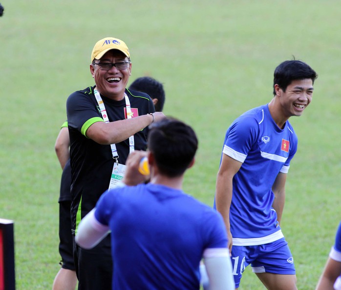 Công Phượng và đồng đội phải giữ sức cho trận gặp U23 Đông Timor nên không xem truyền hình trực tiếp chung kết Champions League  Ảnh: Quang Liêm