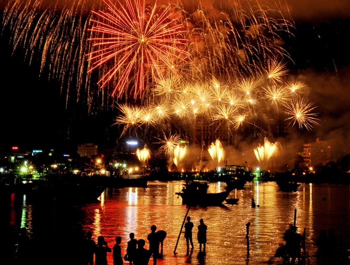 Đà Nẵng lung linh trong đêm hội pháo hoa