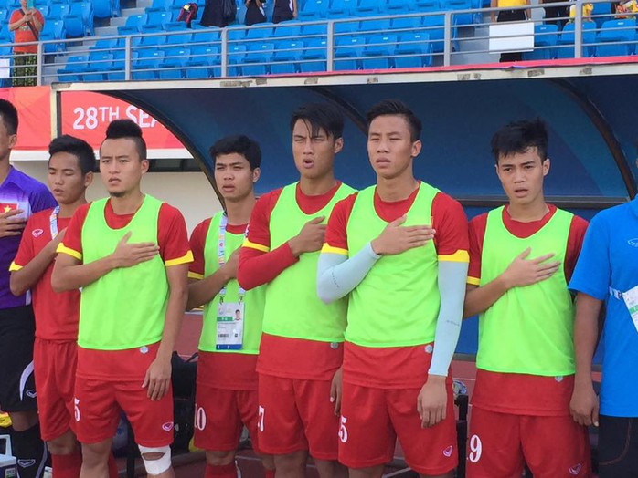 Công Phượng, Hồng Quân, Huy Toàn, Ngọc Hải dự bị ở trận thắng U23 Brunei 6-0