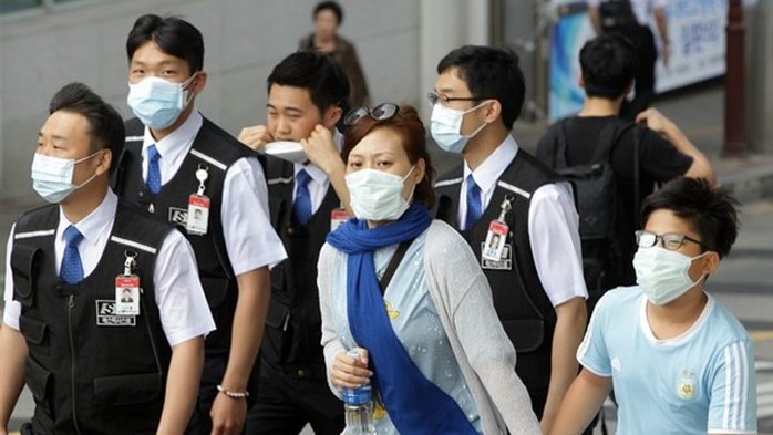 Người dân Hàn Quốc đeo khẩu trang phòng chống MERS- CoV (nguồn Internet)