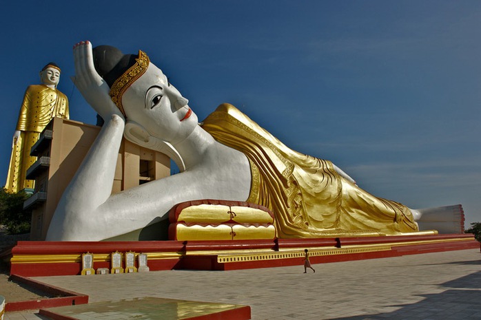 Monywa Buddhas – Tượng Phật nằm lớn nhất thế giới với 9.000 bức ảnh Đức Phật trong lòng tượng