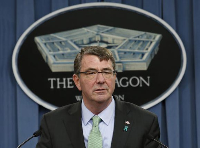 Ông Ash Carter - Bộ trưởng Quốc phòng Mỹ chia sẻ về cuộc đột kích. Ảnh: Reuters