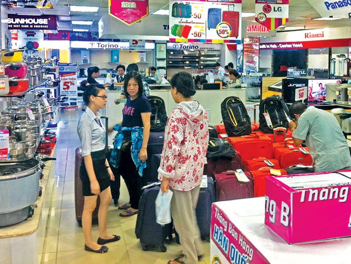 Nhìn vào bức tranh kinh doanh ngành bán lẻ điện máy cho thấy có rất ít DN có được lợi nhuận lớn Nhìn vào bức tranh kinh doanh ngành bán lẻ điện máy cho thấy có rất ít DN có được lợi nhuận lớn