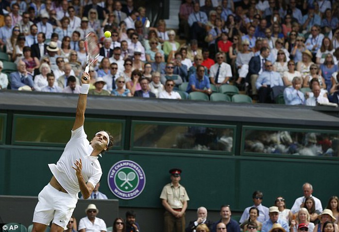 Federer giành chiến tha8n1gthuye61t phục trước Sam Querrey