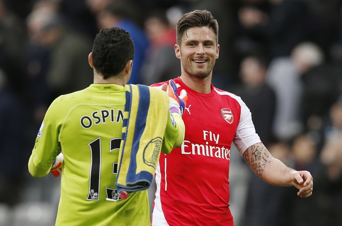 Giroud tiếp tục duyên ghi bàn cho Arsenal trong những trận gần đây