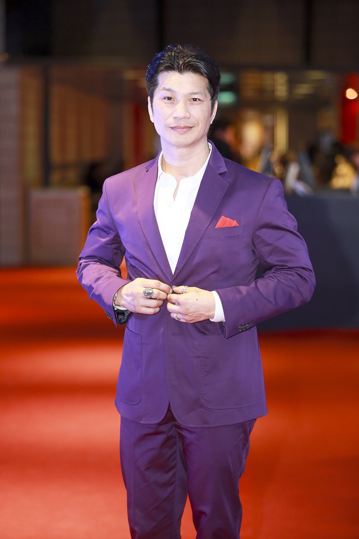 Dustin Nguyễn có rất ít vai diễn ở phim Việt nhưng vai nào ra vai đó