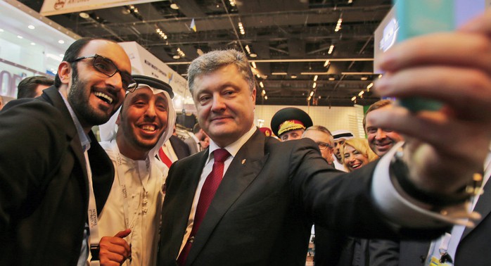 During his visit to Abu Dhabi, UAE on Tuesday, Ukrainian President Petro Poroshenko announced that he had signed a weapons deal with the Persian Gulf nation, without providing any more details.