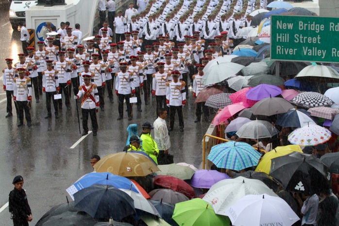 http://www.channelnewsasia.com/blob/1750670/1427602869000/saf-contingent-in-rain-data.jpg