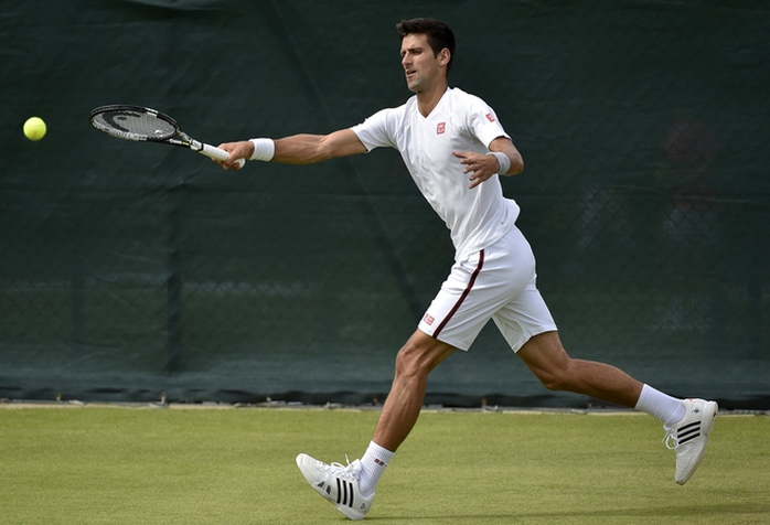Tay vợt số 1 Djokovic chuẩn bị cho trận mở màn Wimbledon 2015
