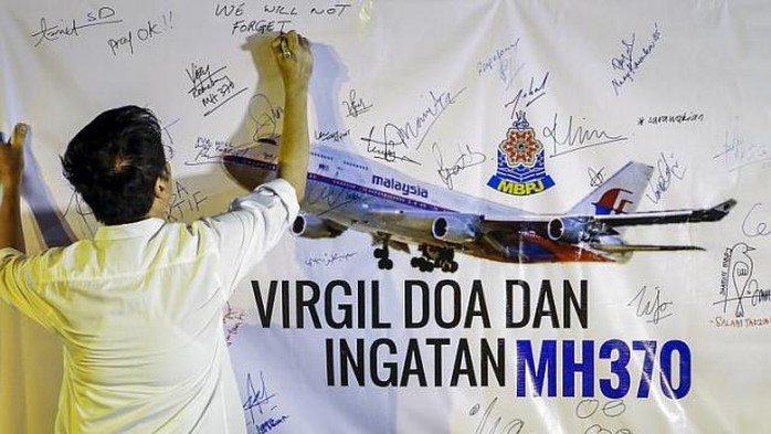 Chiến dịch tìm kiếm MH370 vẫn chưa đạt được kết quả gì sau đúng 1 năm Ảnh: EPA