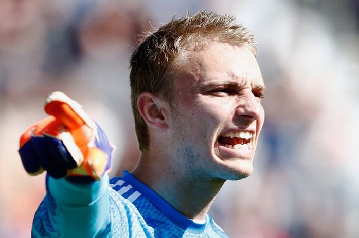 Thủ môn Cillessen của Ajax được M.U quan tâm