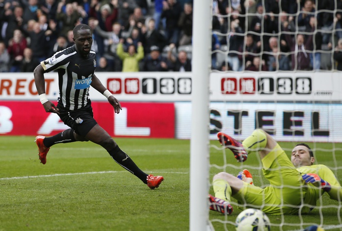 Arsenal hồi hộp sau khi Cissoko rút ngắn tỉ số cho Newcastle