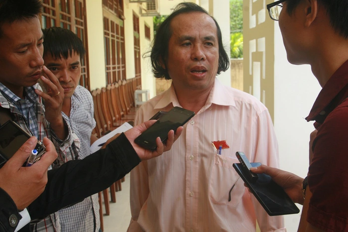 Ông Huỳnh Tấn Dũng, Giám đốc Trung tâm Y tế huyện Phước Sơn khẳng định 2 bệnh nhân có triệu chứng đau ở cổ họng vừa nhập viện chỉ bị viêm amidan cấp