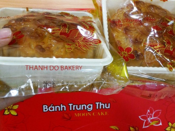 Hàng mẫu bánh trung thu 25% sầu riêng sắp xuất khẩu sang Trung Quốc Hàng mẫu bánh trung thu 25% sầu riêng sắp xuất khẩu sang Trung Quốc