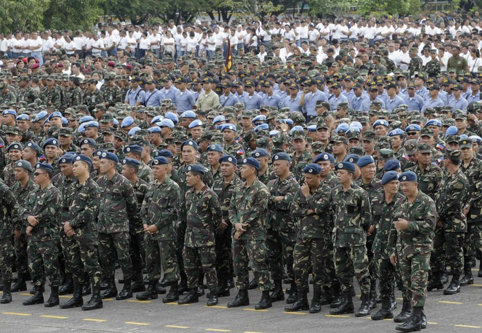 Một số lượng binh sĩ Philippines kỷ lục được huy động để bảo đảm an ninh cho chuyến thăm sắp tới của Giáo hoàng Francis. Ảnh: Reuters