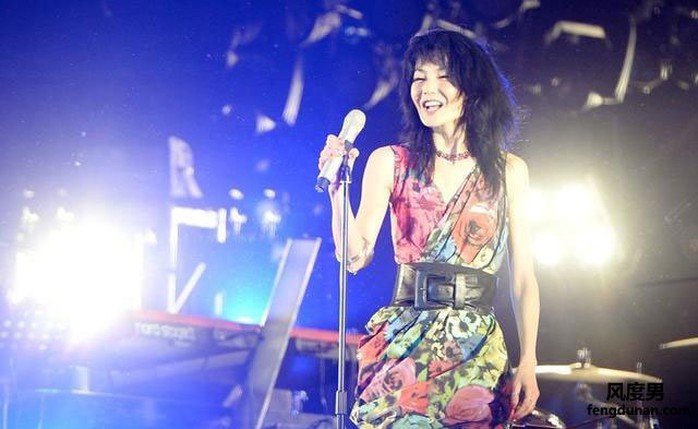 Trương Mạn Ngọc theo đuổi sự nghiệp ca hát và gần đây không nghĩ đến điện ảnh
