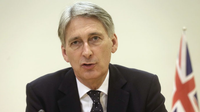 Ngoại trưởng Anh Philip Hammond. Ảnh: Reuters