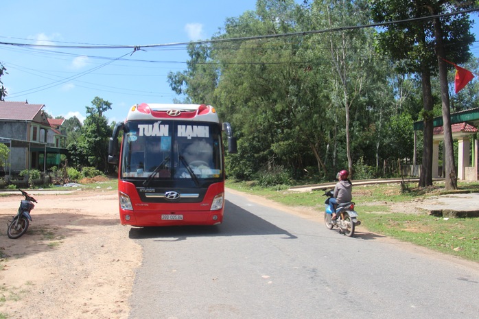 Hiện trường nơi nhân viên và chủ xe khách Tuấn Hạnh bị côn đồ tấn công