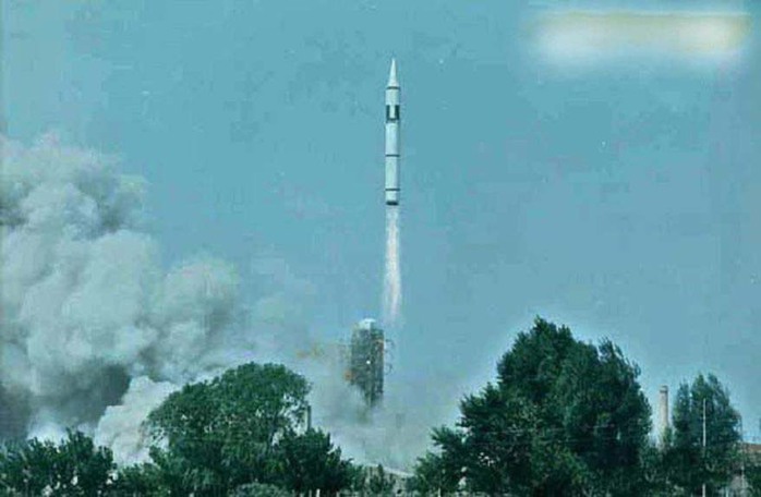 Một vụ phóng tên lửa CSS-4Ảnh: The Washington Times