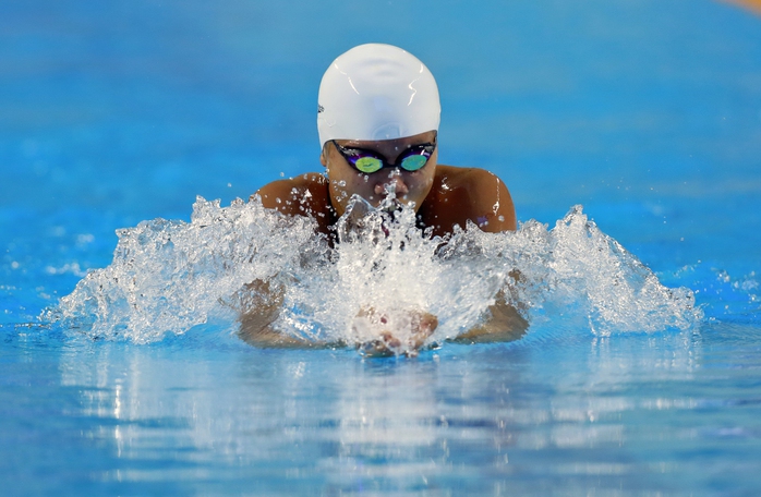 Ánh Viên trên đường bơi 200 m hỗn hợpẢnh: REUTERS