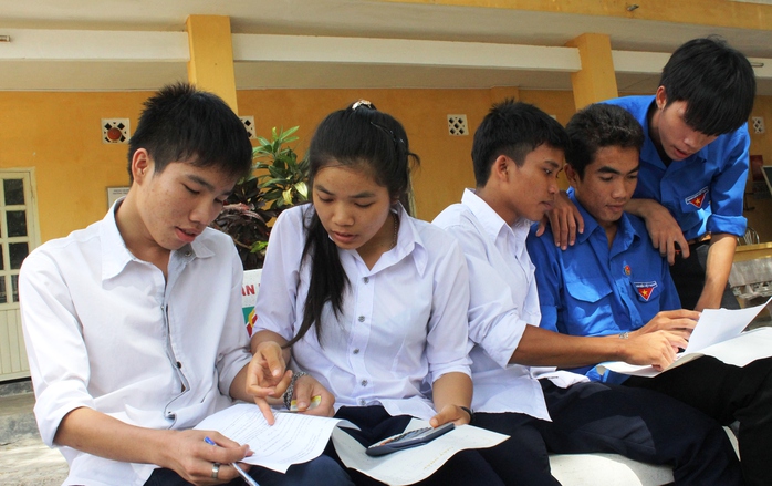 Thí sinh Phú Yên đã chuẩn bị cho kỳ thi tốt nghiệp THPT quốc gia tại cụm thi Nha Trang, không thể thay đổi, làm xáo trộn