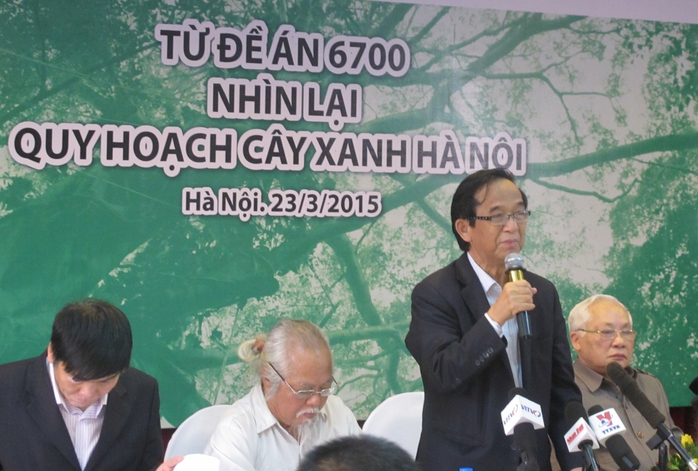 GS Nguyễn Lân Dũng phát biểu tại buổi hội thảo