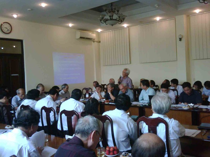 Một buổi hội thảo phản biện dự án bauxite do VUSTA tổ chức