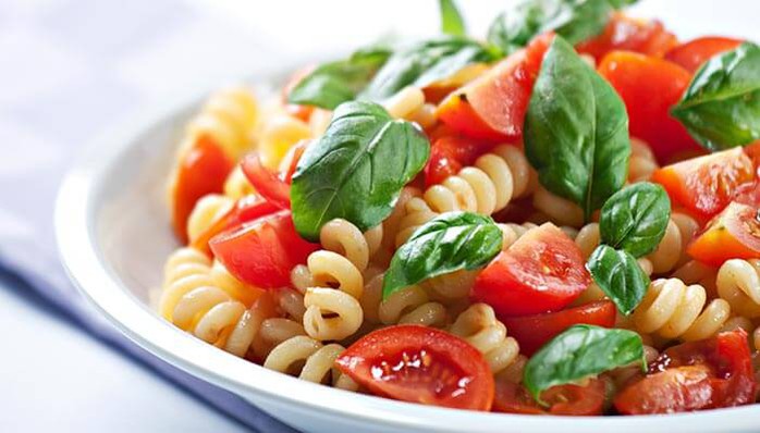cà chua chứa a-xít làm các enzyme trong mì Ý yếu đi, đông lạnh sữa trong phô mai.