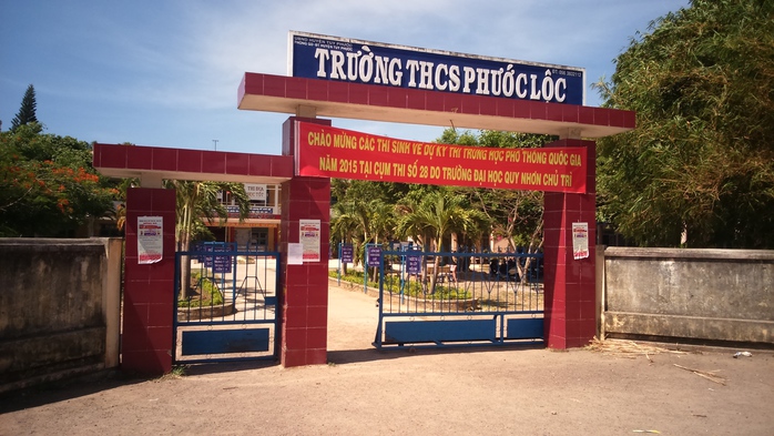 Trường THCS xã Phước Lộc bất ngờ cúp điện trong buổi thi đầu tiên