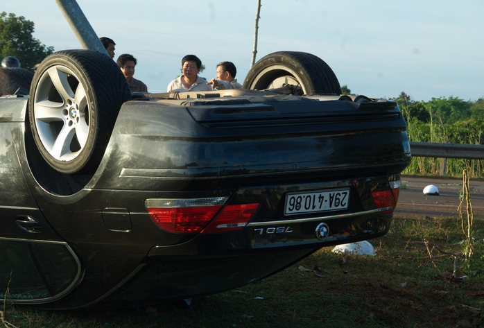 Chiếc xe BMW gây tai nạn