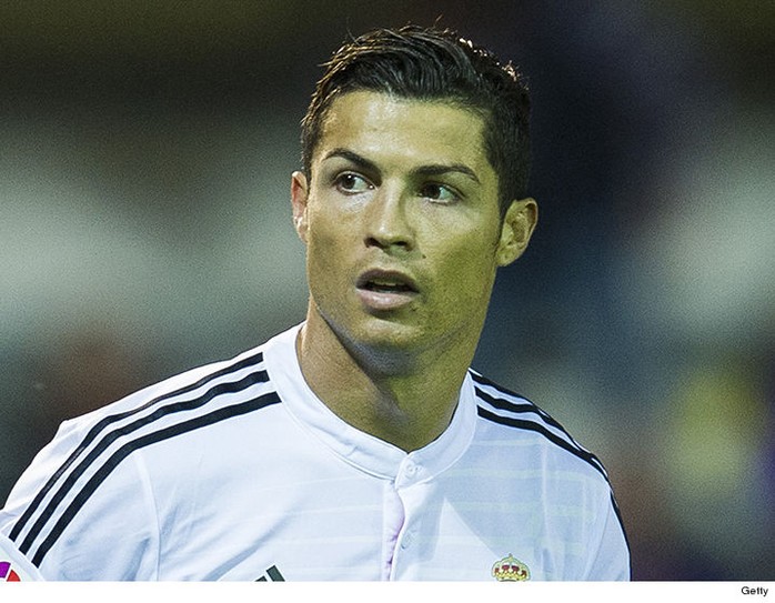 Thời điểm máy bay của Ronaldo gặp nạn anh đang ở Đức