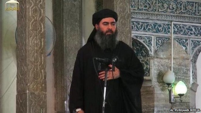 Thủ lĩnh tối cao IS Abu Bakr al-Baghdadi. Ảnh: AL-FURQAAN MEDIA