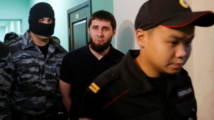 Zaur Dadayev (giữa) là thành viên một lực lượng quân đội ưu tú của Chechnya. Ảnh: REUTERS